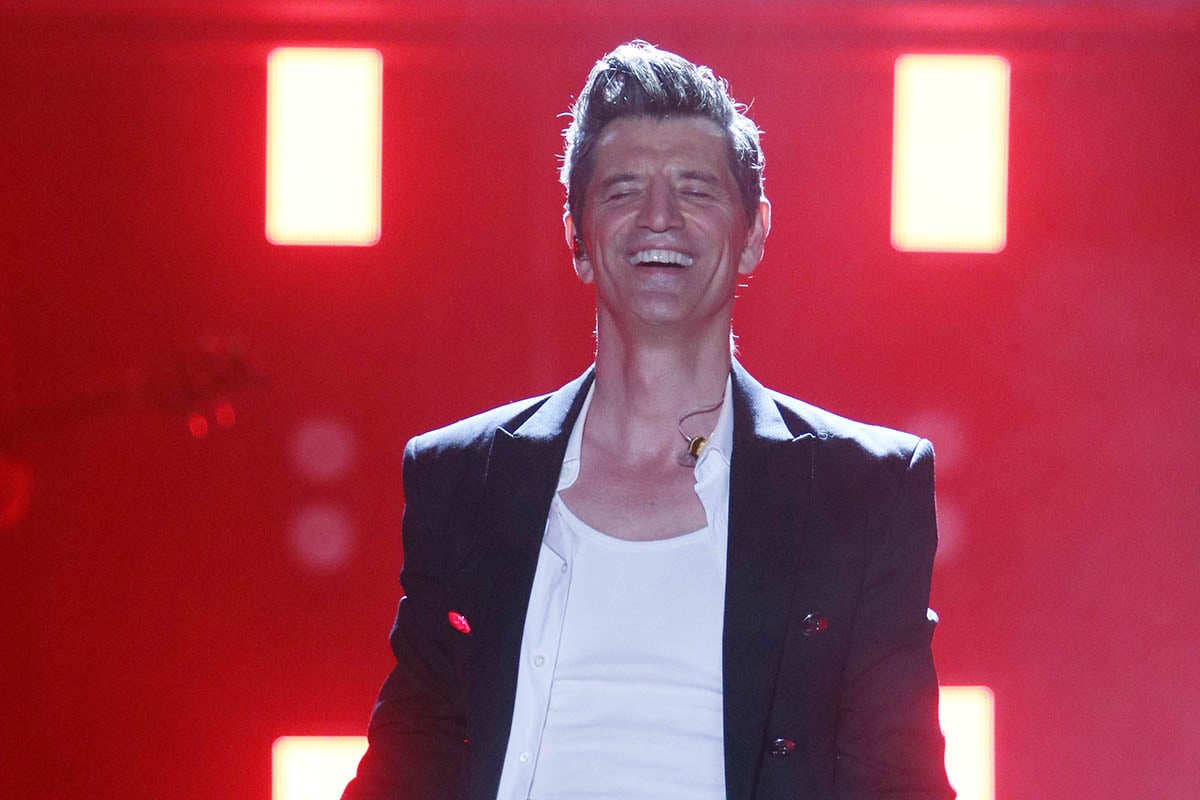 rouvas paparizou07114